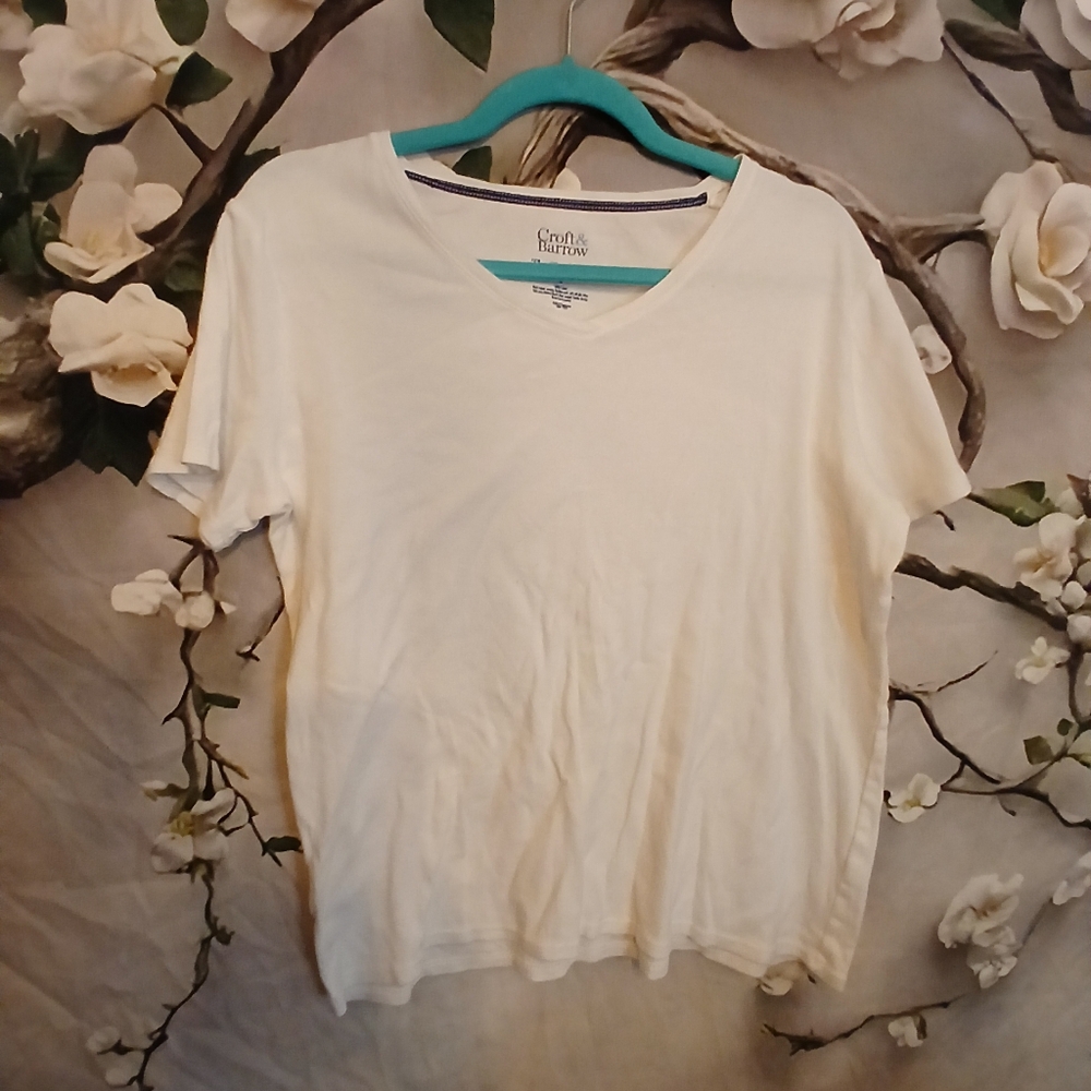 Croft & Barrow Classic White Tee